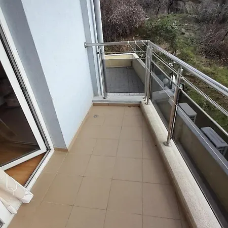 Daire Guest House Sveti Vlas *